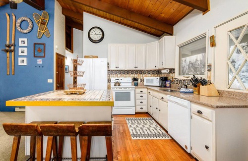 Alyeska Ski Chalet | Unique home with hot tub, 2 kitchens, fireplace & game room - near lifts