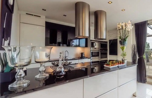 Sint-Lambrechts-Woluwe Apartment | Unique in Brussels : luxuous penthouse (160m2 + 80m2) panoramic view.