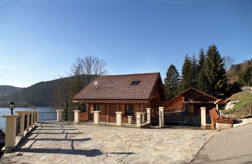 Gerardmer Ski Chalet | Unique luxury chalet in Gérardmer with heated indoor pool