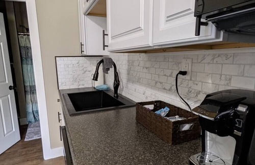 Davenport Apartment | Unique, Pet Friendly Re-model near SAU & Downtown