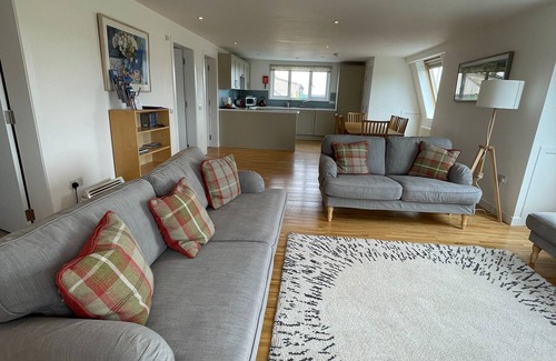 Humbie Apartment | Unique property, in a peaceful and serene location, within easy reach of all amenities.