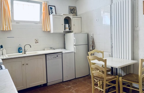 Bagnols-en-Foret Apartment | Unique Secluded 1-bedroom apartment w/pool