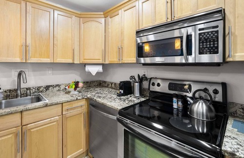 Garden Hills Apartment | Unique Studio w/ Parking+Top Location - 14