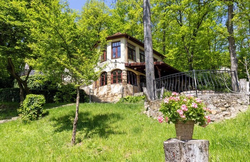 Kismaros House | Unique vacation home in the Danube Bend with wellness!