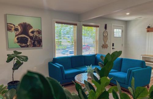 Wildwood House | Unique Wildwood 3 BR 1,5 BA Entire House in the Heart of Wildwood!