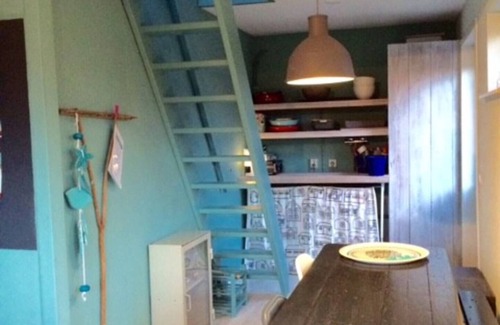Breskens House | Uniquely located detached cozy vacation home right on the beach.