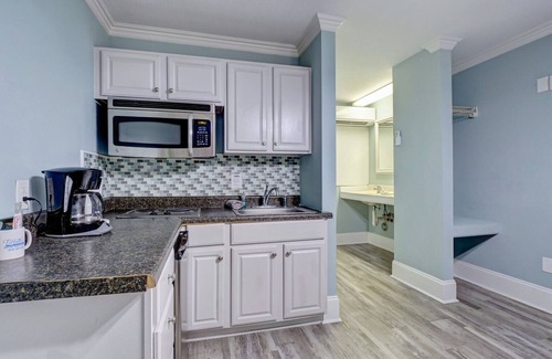 Surf City Hotel | Unit 116D at Tiffany's Motel