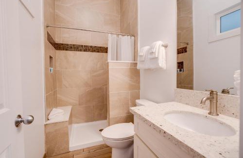 Wailuku Apartment | Unit 5 Maui Ohana Modern Studio