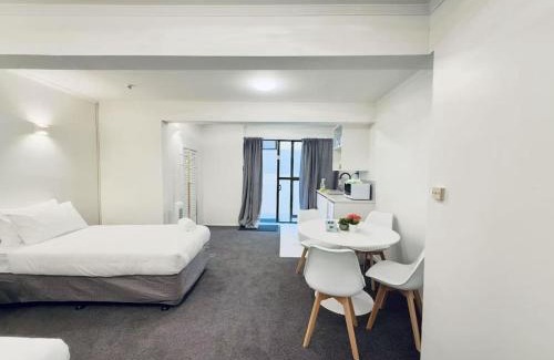Fenton Street Hotel | Unit 6 Fenton Sumner Lodge