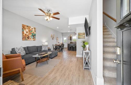 Clarksville Apartment | Unit #606