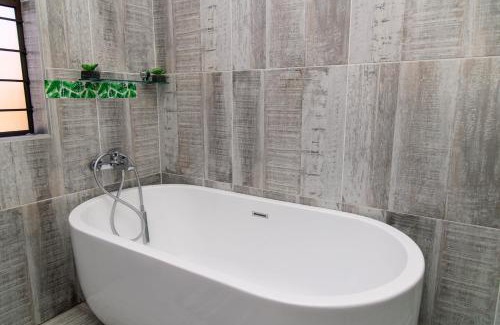 Emalahleni Villa | Unit2 Brettenwood