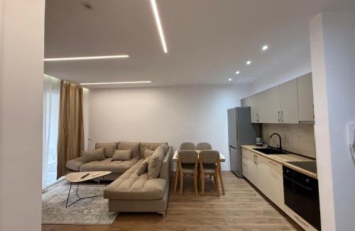 Kamez Apartment | Univers City Apartment