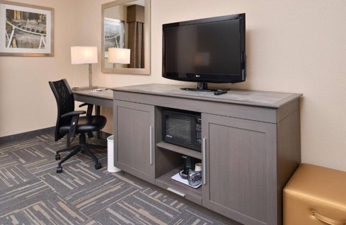 Florida Center North House | Universal Orlando® Partner Room