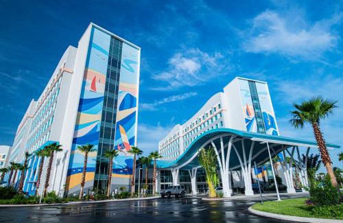 Florida Center Resort | Universal's Endless Summer Resort - Surfside Inn and Suites