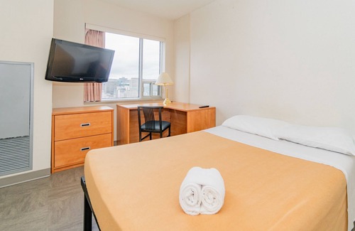 Sandy Hill Hotel | University of Ottawa Residence