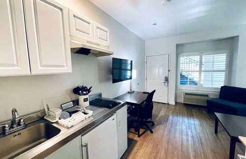 Davis Hotel | University Park Inn & Suites, an Ascend Collection Hotel
