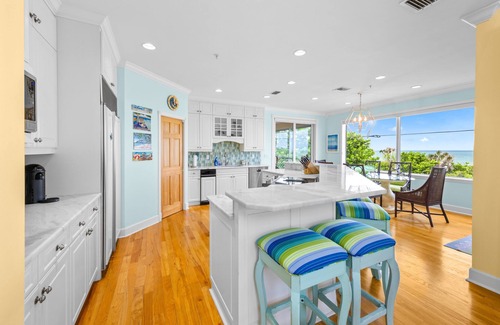 Captiva House | Unparalleled Gulf-to-Bay Living - Luxury Beachfront Retreat-Captiva Island