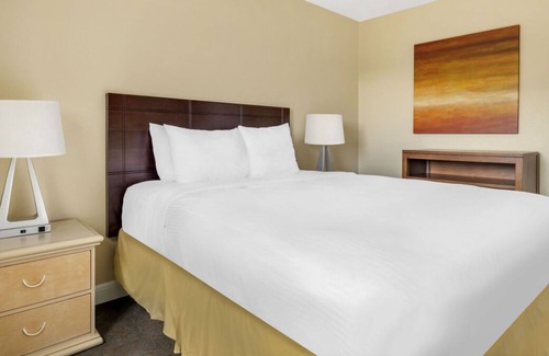 Canyon Corridor Resort | Unwind and Explore | Your Palm Springs Retreat! 2 Outdoor Swimming Pools + Spa
