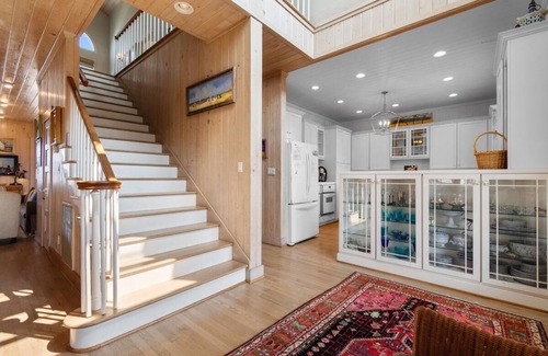 Pawleys Island House | Unwind and Indulge at Five Stars Beach Home