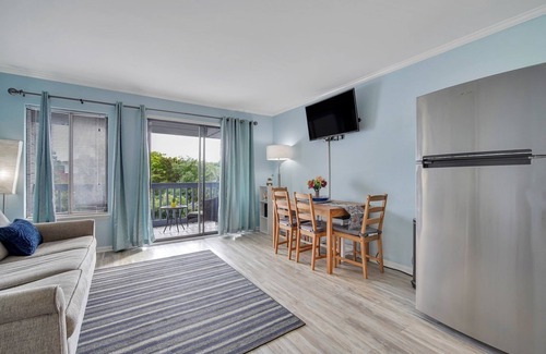 Tybee Island Condo | Unwind by the Beach - Savannah/Tybee