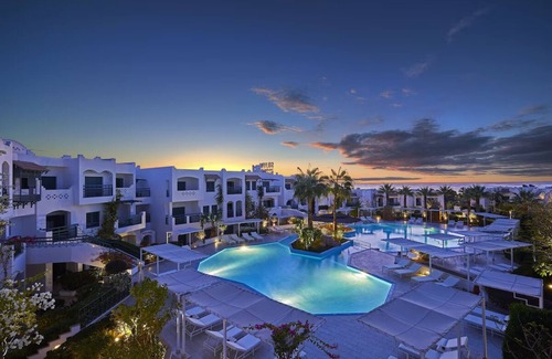 Sharm El Sheikh Hotel | Unwind in a Stylish Room Near the Red Sea - Ideal for Water Sports Enthusiasts