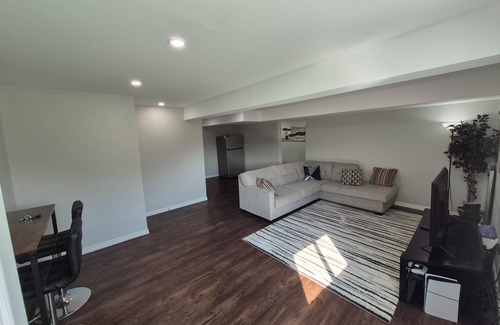 Essex House | Unwind in Luxury, Cozy 2BR home