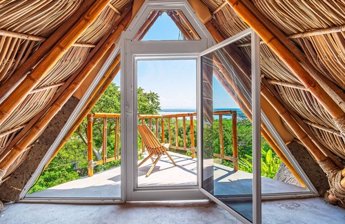 Isla Navidad Apartment | Unwind in Paradise: A Serene Getaway in Barra de Navidad
