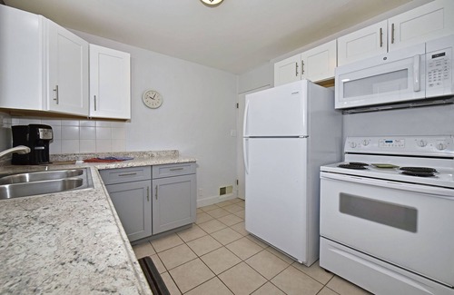 Woodland Park Apartment | Up-dated, Spacious and Private Mountain Living