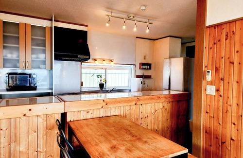 Futo House | Up to two small dogs are allowed for free A 2LDK singlestory rental villa with a dog run/Ito Shizuoka