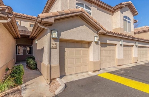 Superstition Lakes Condo | Updated 2 bedroom 2 bathroom condo - Golf Course View - Excellent Location