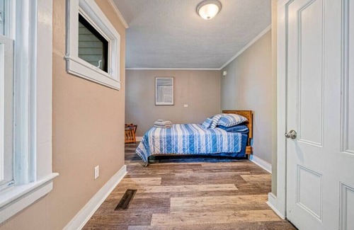 Biddeford House | Updated 2BD | Quiet | Parking