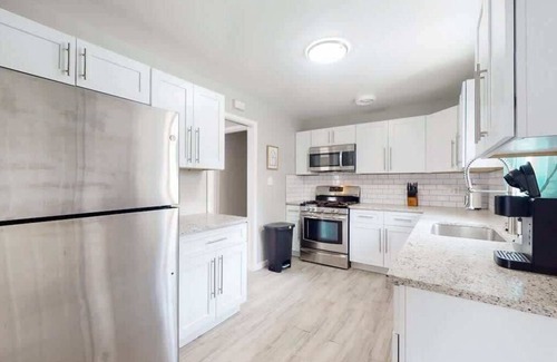 Virginia Village House | Updated 5-Bed Home w/Basement, Hammocks & Fire Pit Near I-25 and all things fun