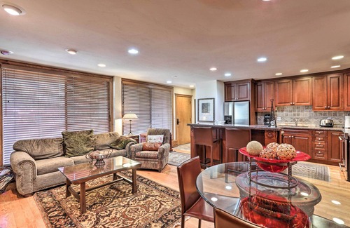 Vail Condo | Updated Condo: Walk to Vail Village & Ski Shuttle!
