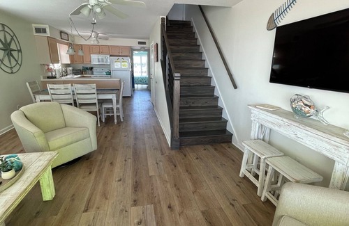 Gulf Shores House | Updated Duplex - On the beach with gorgeous unobstructed views.