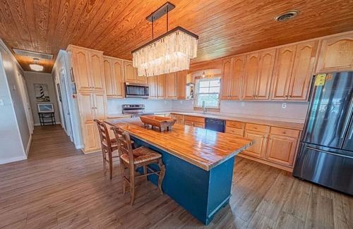 Frisco House | UPDATED for 2024! Waterfront dog friendly home on deep water with dock in Frisco