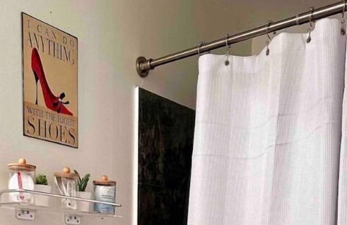 Kanosh House | Updated Guest Suite in Southern Mansion-Style Home