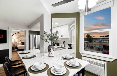 Sherman Heights Apartment | Updated Historic Suite | Queen Bed + Kitchenette
