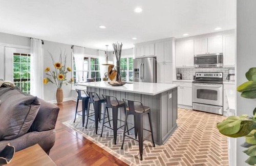 Mayhew Villa | Updated House W/ Fire Pit & Game Room, Sleeps 16+
