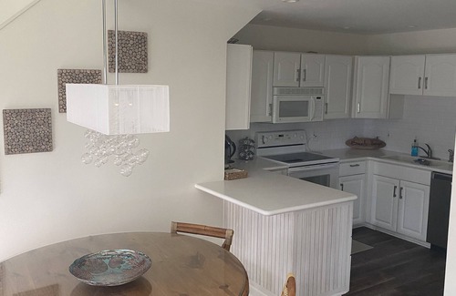 New Smyrna Beach Condo | Updated large Beachfront townhome 4 bedrooms, 3.5 baths + loft.