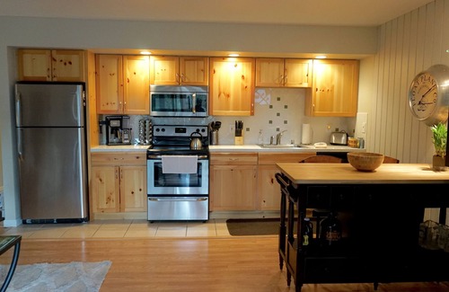 Century West Condo | Updated Mt.Bachelor Village Resort (*Guest Cleaning fee Comp'd) + IKON offer