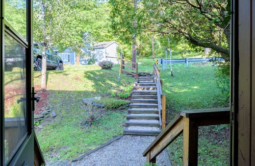 Wilmington House | Updated Single-Family, River Access & Farm Views