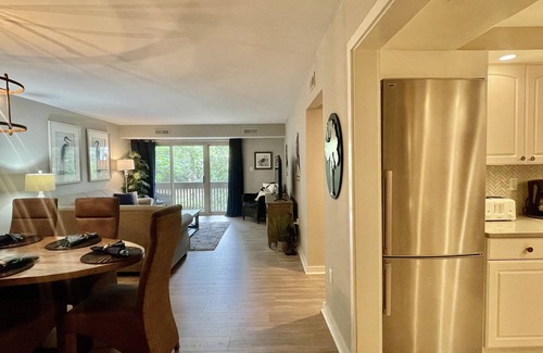 South Beach Condo | UPDATED VILLA HILTON HEAD, STEPS TO BEACH & SOUTH BEACH MARINA