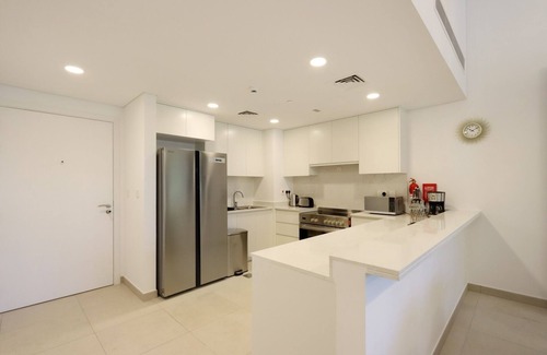 Umm Suqeim 3 Apartment | Upgraded 2BR Close to Souk Mall and Burj Al Arab