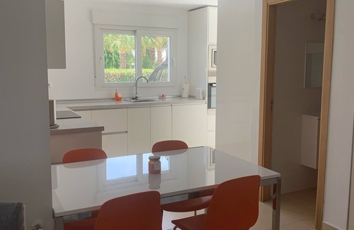 Torre-Pacheco Villa | Upgraded 3 b/r villa with private heated pool, table tennis, golf clubs and wii.