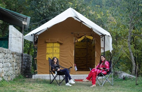 Dharamshala House | Uphill Adventures and Meditation