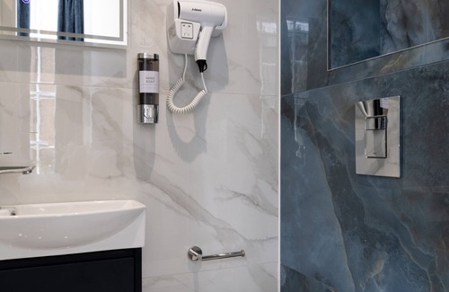 City of Westminster Hotel | Upper Berkeley Hotel