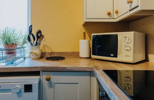 Stratton Cottage | Upper Ring O Bells x6 per wk