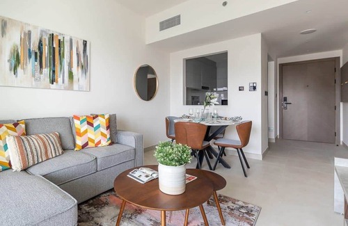 Jadaf Apartment | Upscale 1BR Apt w/Spacious Balcony - Sleeps 3
