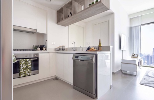 Za'abeel 2 Apartment | Upscale 2BR w Burj Khalifa Views in Downtown