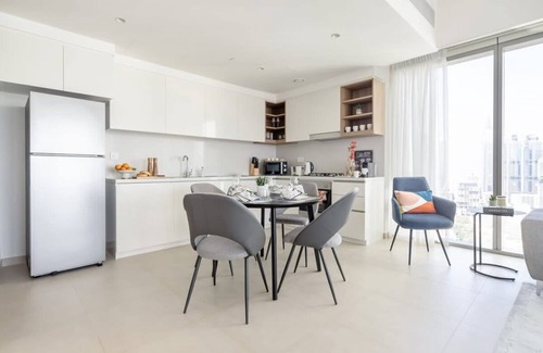 Trade Center Apartment | Upscale 2BR w/Community Views in Downtown Dubai!